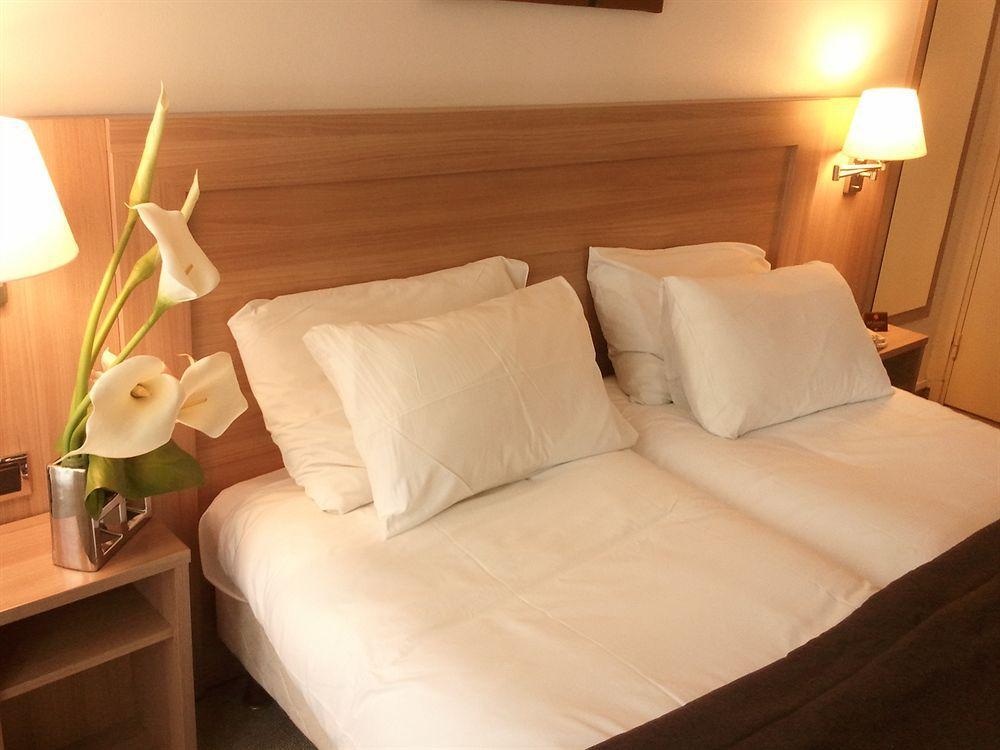 Hotel Boris V. By Happyculture Levallois-Perret Værelse billede